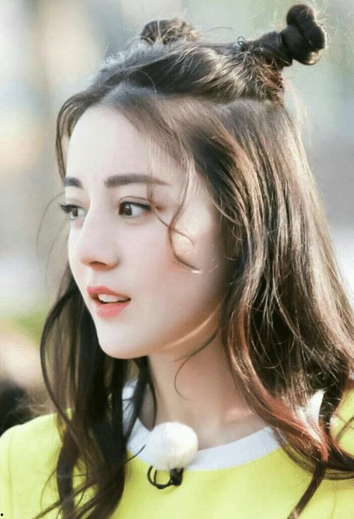 迪丽热巴杨洋谈圈内爆料,娱乐圈背后的真实故事  第1张 迪丽热巴杨洋谈圈内爆料,娱乐圈背后的真实故事  第1张
